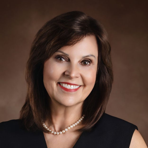 Terri Walker Headshot